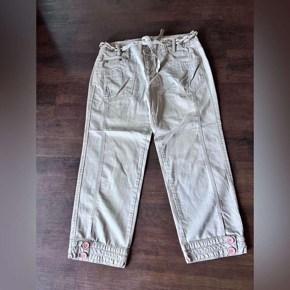 DKNY Green Soft Capri Jeans Size 8